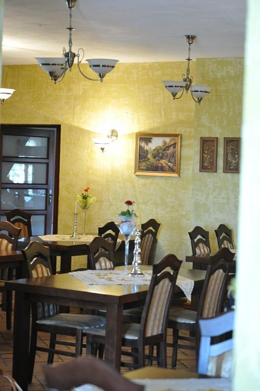 Gosc W Dom Hotel Zbąszynek Habitación foto
